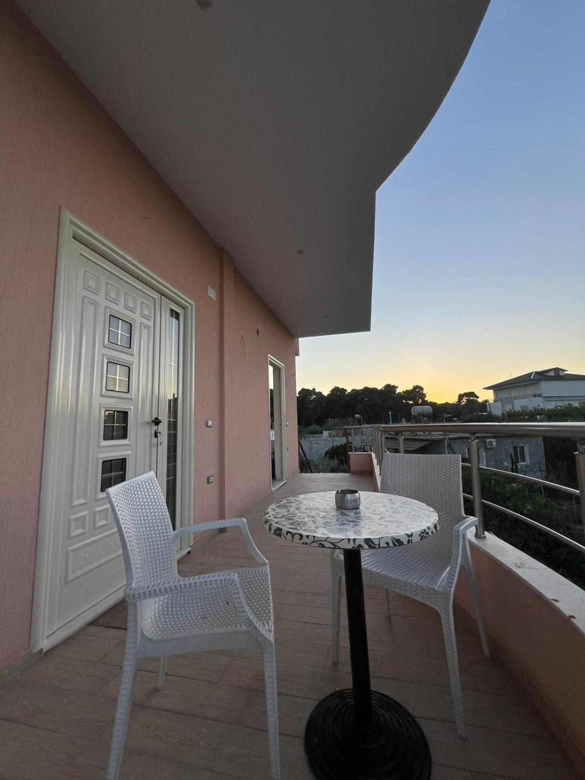Greison Vacation House Vlore Exterior photo